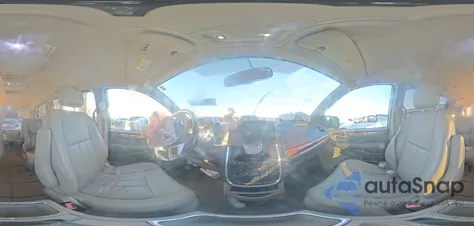 2014 Chrysler Town & Country Touring z USA, uszkodzony, nr VIN 2C4RC1BG8ER381270